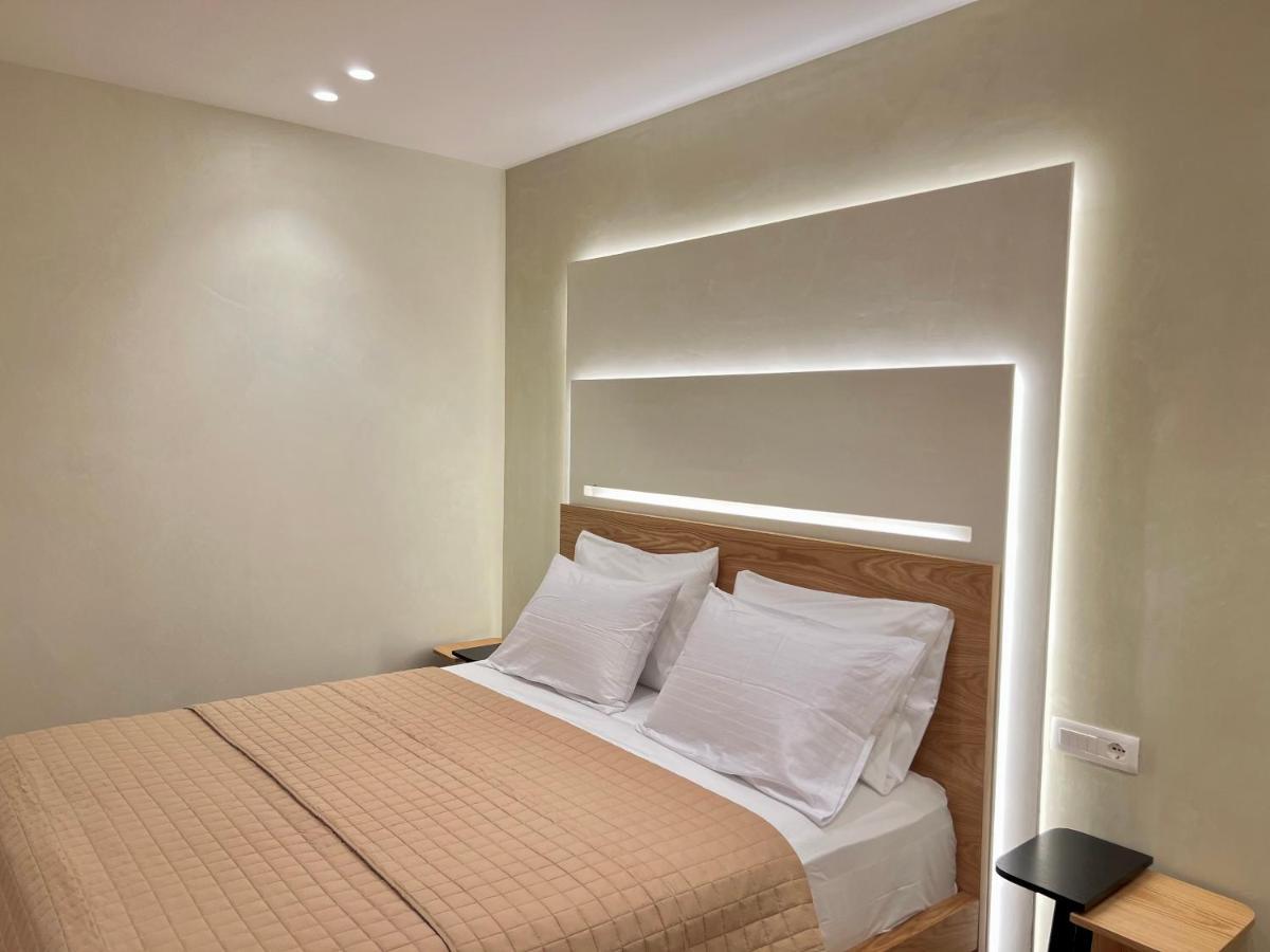 Elpis Guest House Химара Экстерьер фото